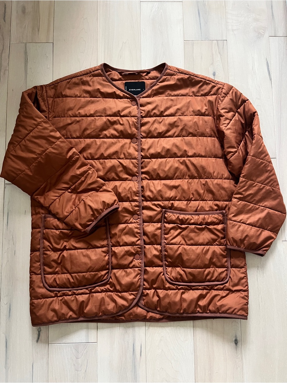 Everlane Quilted Puffer Jacket in Rust Brown